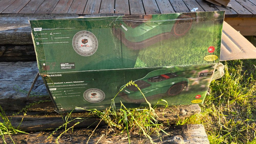 Robot koszący Parkside PAMR 750 A1