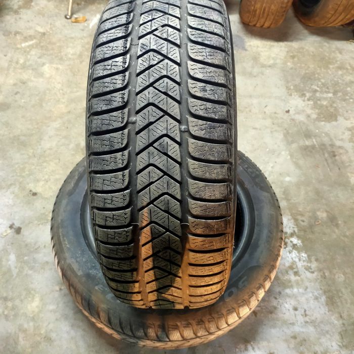 Зимова гума піреллі 225*55*17 (один скат під ремонт)