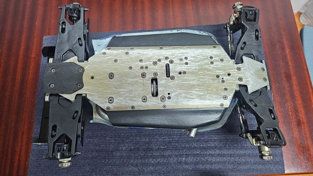 RC - TLR Eight X Elite