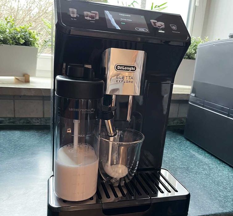 Delonghi Eletta Explore  ECAM 450.65 G lub S  connect  cold brew 19bar