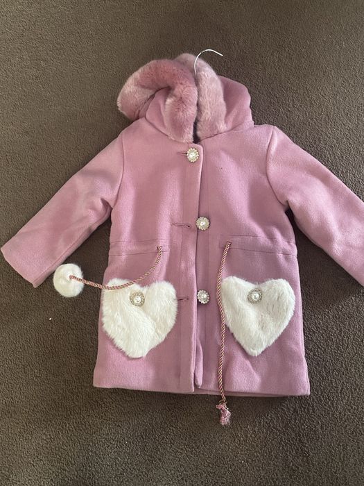 Нове весняне пальто 4 роки