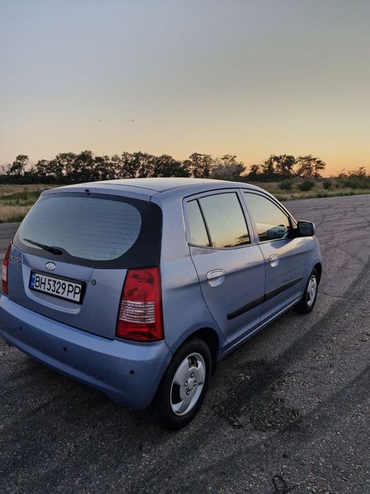 Kia Picanto 2006 • 1.1 бензин • Автомат