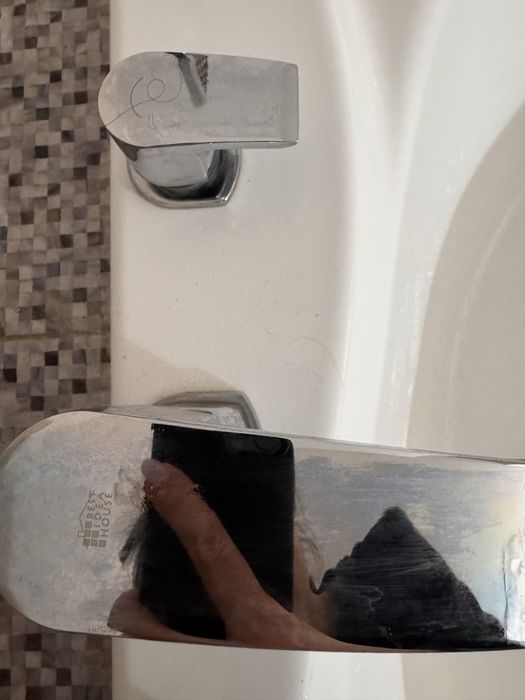 Wanna narożna dwuosobowa Ravak z kompletem baterii łazienkowych srebrn