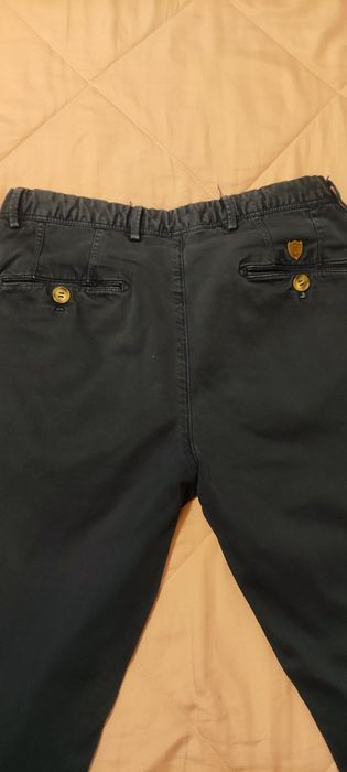 Calça Massimo Dutti (lefties, zara, lion of porche, gant, saccor)