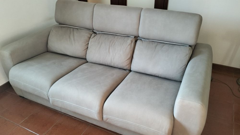 Sofá 3 lugares em ótimo estado