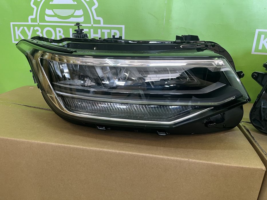 Фари LED Volkswagen Tiguan 2 2020-2024 фара з блоками ліва права тігуан фары рестайлінг