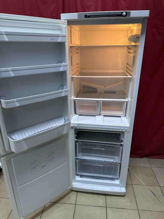 Холодильник Indesit SB 150