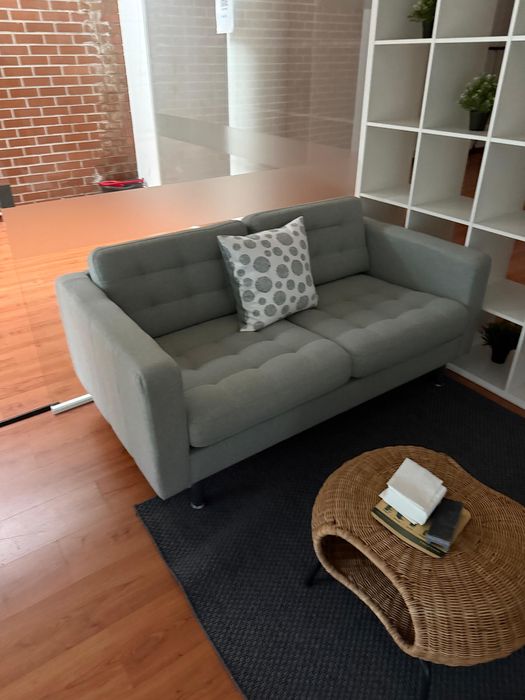 LANDSKRONA Sofá 2 lugares