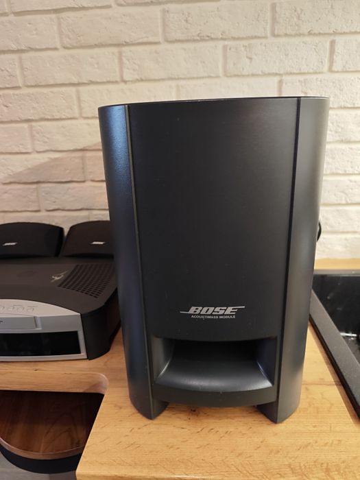 Zestaw Bose 3-2-1
