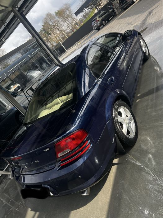 Продам ДОДЖ СТРАТУС