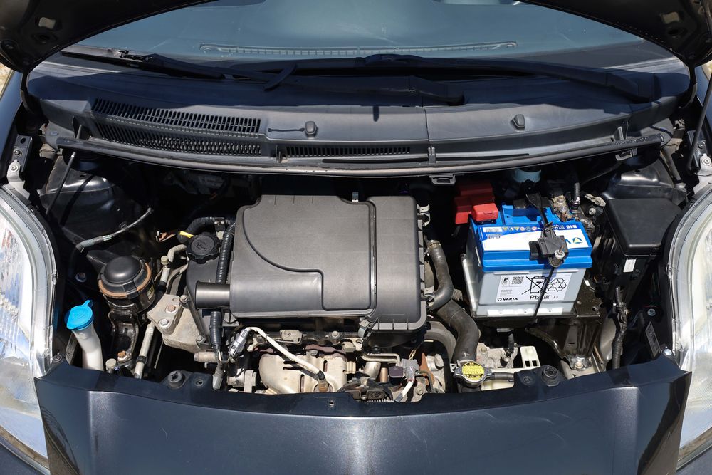 Toyota Yaris 1.0 VVT-i - Desde 90€ /mês