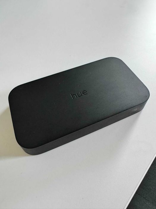Philips Hue Play HDMI Sync Box – pełni sprawny