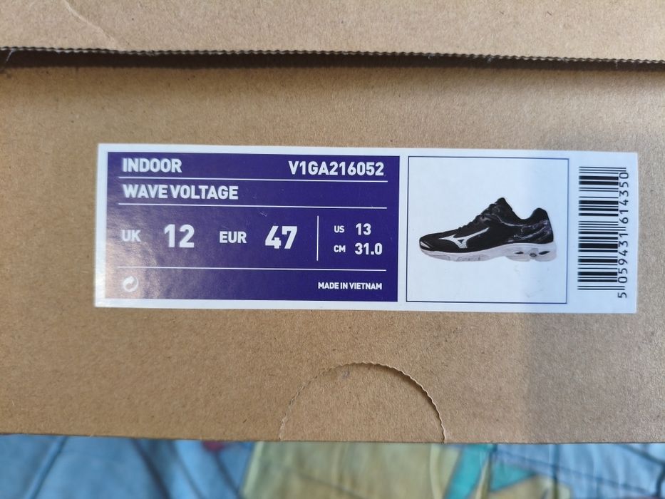 Чоловічі кросівки Mizuno 47 розміру