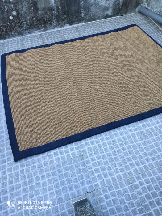 Sisal carpet.         .64729877983363125