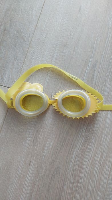 Okularki dziecięce do pływania 3+