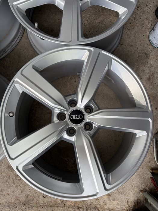 Диски R20 5x112 Audi Q4 E-tron VW ID4 ID5 Skoda Enyaq Mercedes