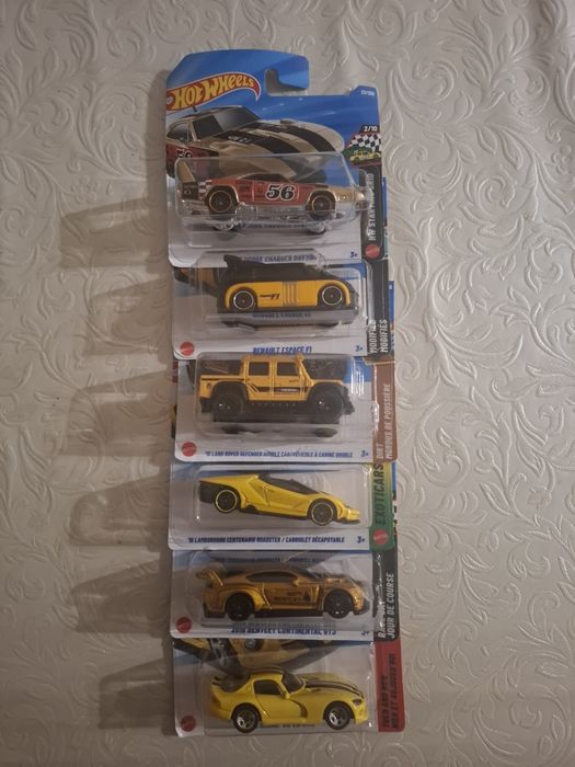 Venda de hotwheels mainline