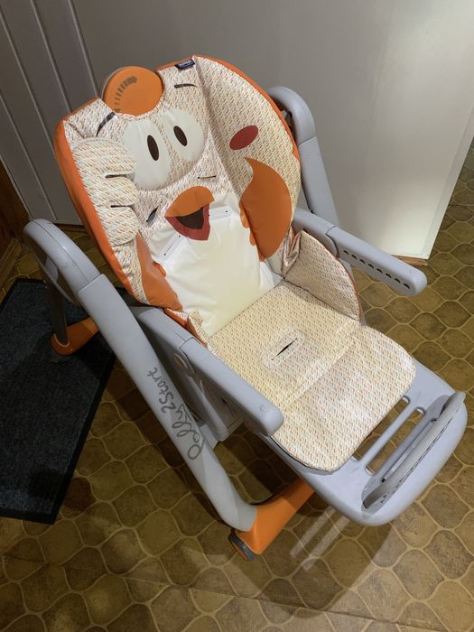 Продам  стільчик для годування Chicco