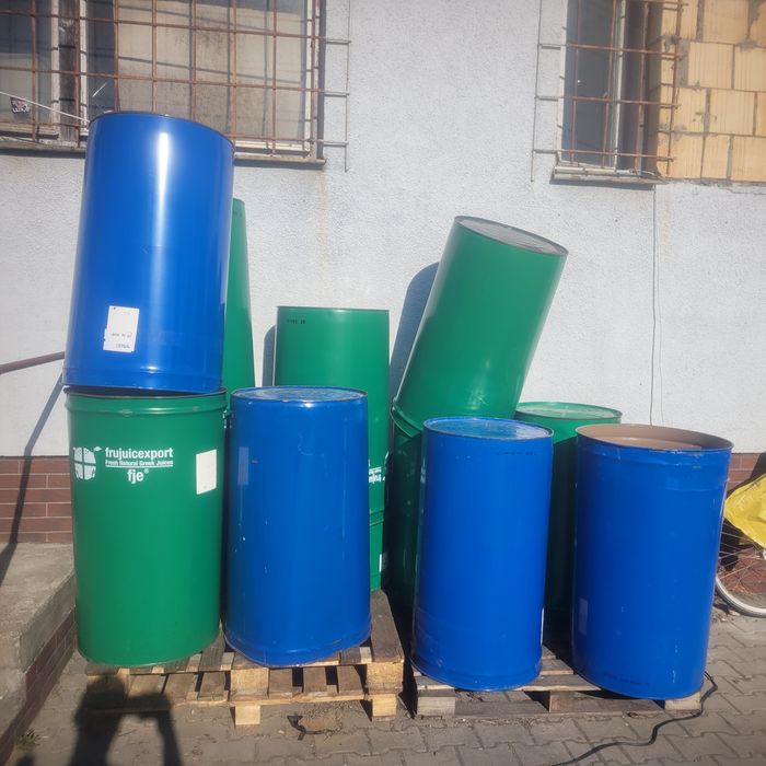 Beczki po sokach 200l