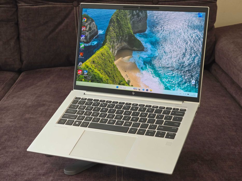 HP EliteBook 845 G10 (14" IPS QHD+ 120Hz/ R7 7840U/ 32 DDR5/ 512GB NVMe)