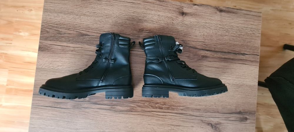 Buty Botki Esmara Damskie ocieplane rozmiar 41