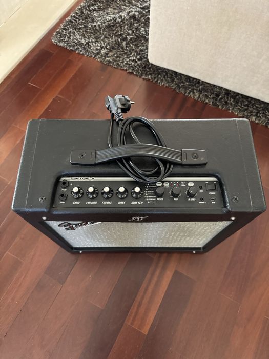 Amplificador Fender Mustang ll (40W)