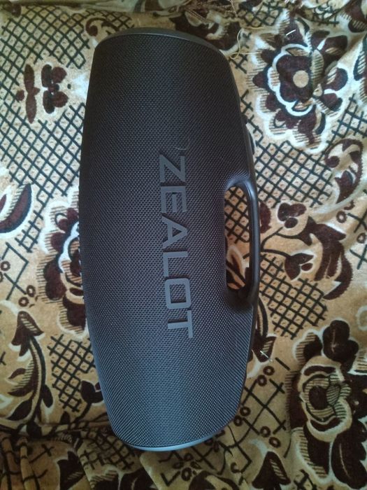 Zealot S78 Колонка