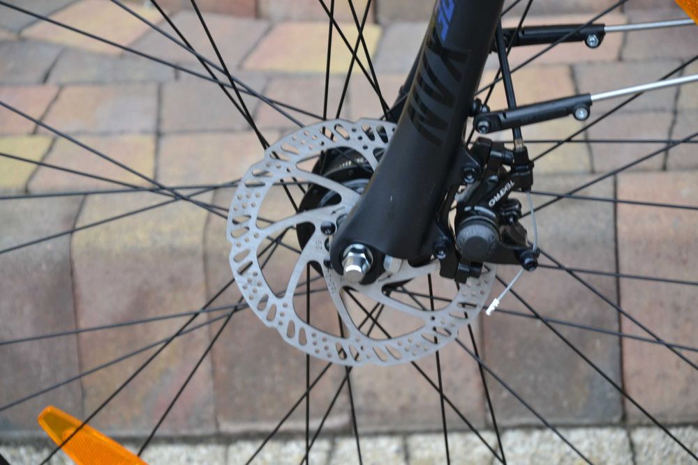 Bulls Wildcross Street Disc Shimano 3x7 Suntour rozmiar M 48cm Nowy