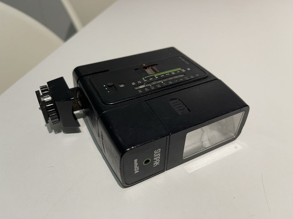 Vendo Flash para máquina fotográfica