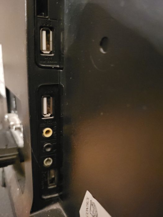 Telewizor 19 cali hdmi  do gry  konsoli kampera