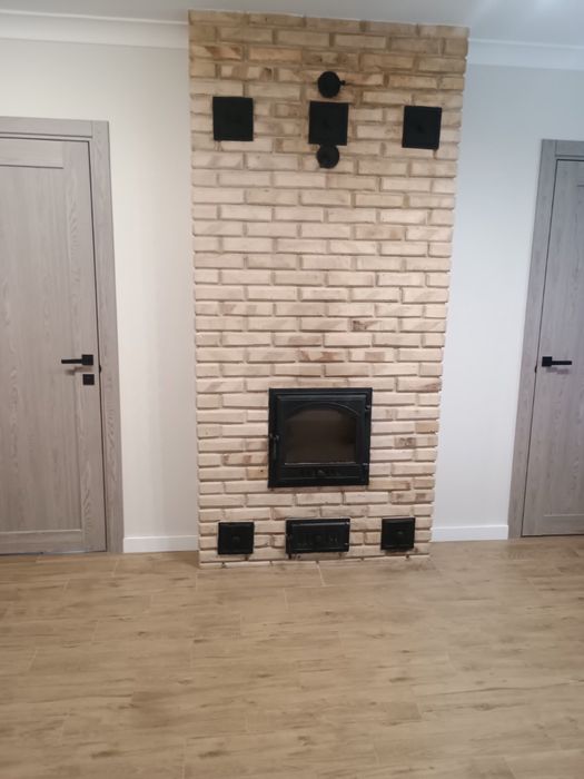 Оренда сучасного будинку: новий ремонт, камін, генератор.