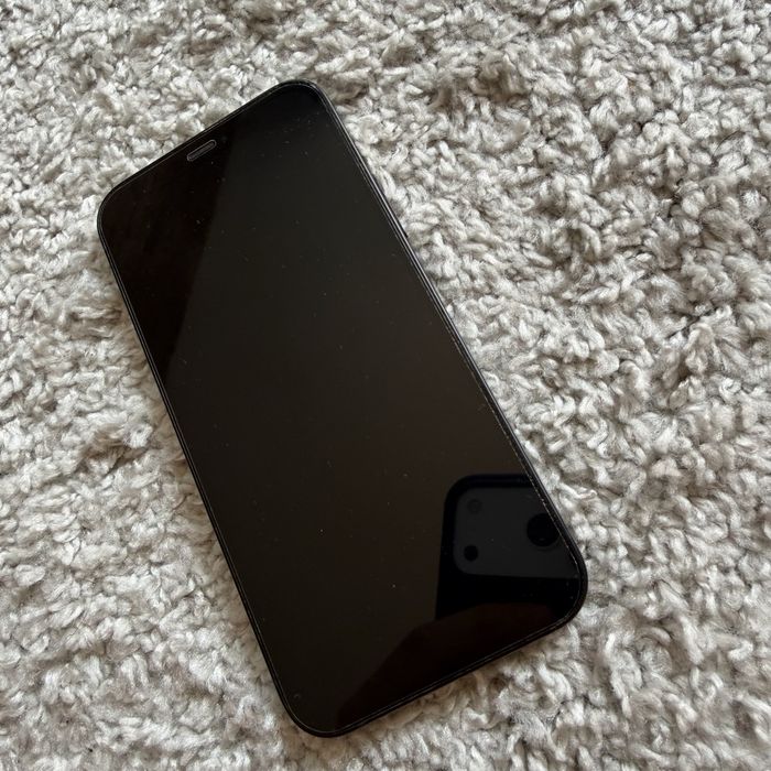 iPhone 12 black 64Gb