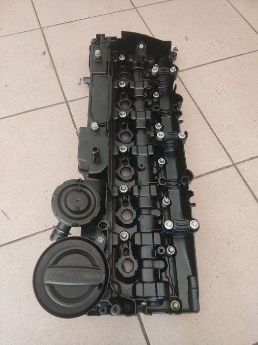 Клапанная крышка BMW n57