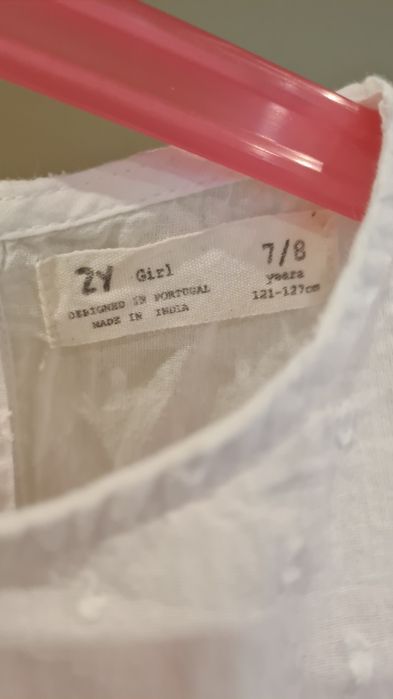 Blusa com folho no cabeção para menina de 7-8 Anos. ZY