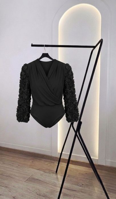 Body kopertowe czarne