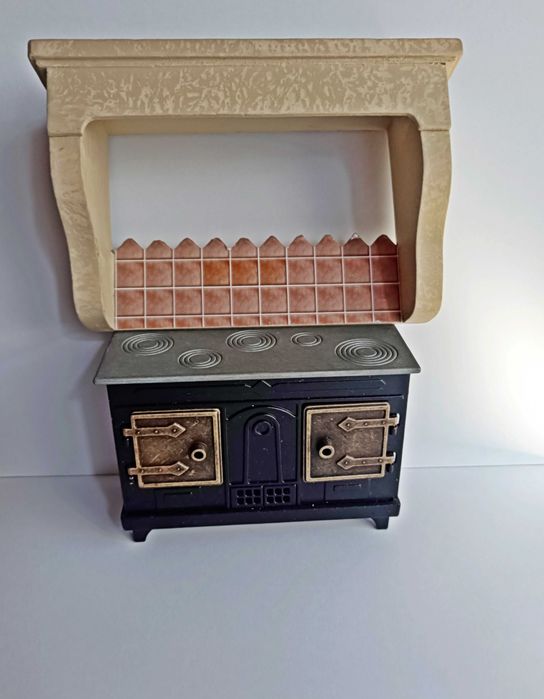 Conjunto de fogão a lenha em miniatura e chaminé