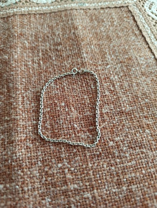 Продам серебряный браслет