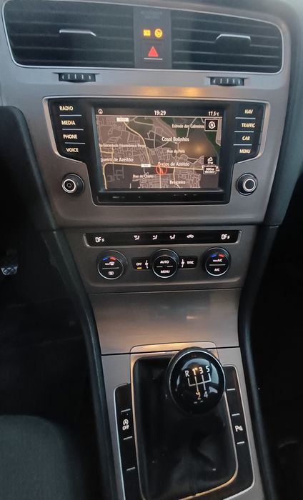 VW GOLF Variant 1.6 TDI