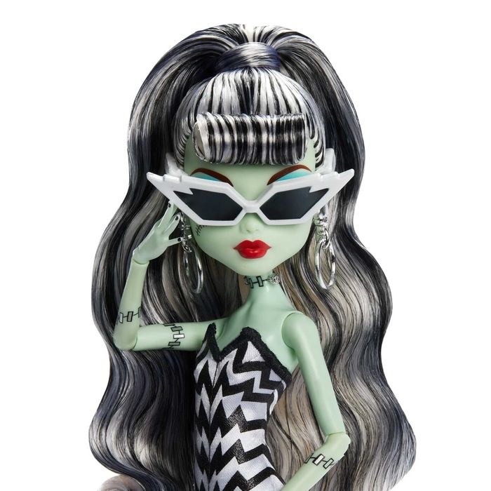 Monster High Skullector Frankie, Clawdeen, Elvira