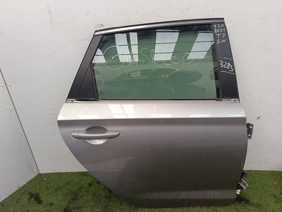 Porta trás direita HYUNDAI i30 CW (PD)