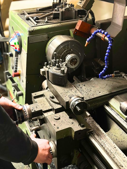 Serwis maszyn stolarskich i przemysłowych