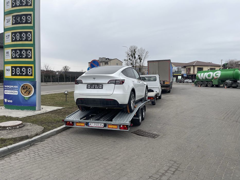 ЕВАКУАТОР! Послуги Автовоз, доставка, перевезення авто по Україні