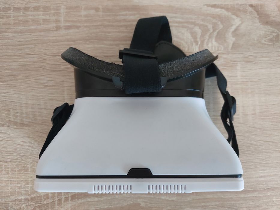 Óculos de Realidade Virtual (nunca utilizados)