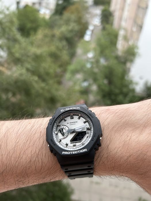 Casio g shock GA 2100SB часы