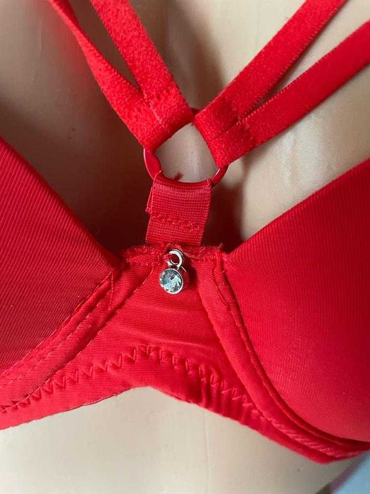 Piękny , sexy biustonosz Asos , strapsy paski roz 75C