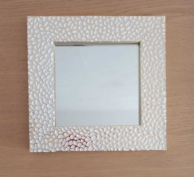 Зеркало 16х17см на "ножке"