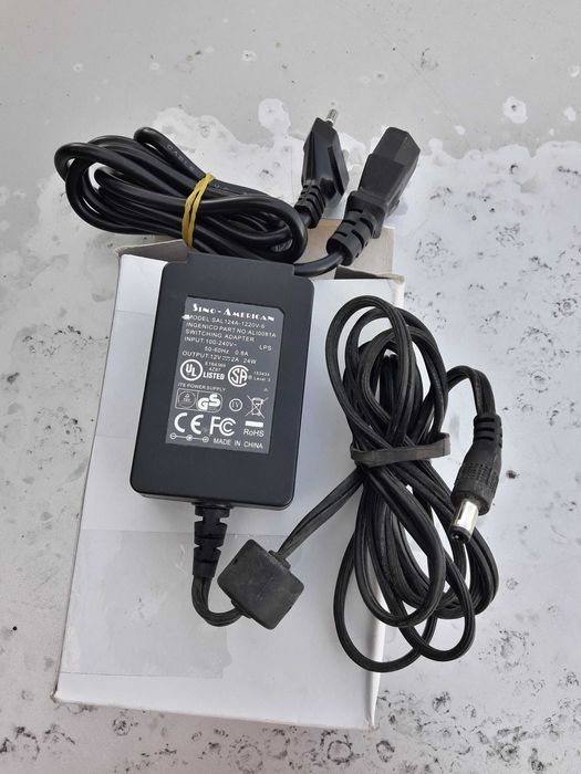 Импульсн. блок питания SAL124A-1220V-6 12V/2A/адаптер живлення