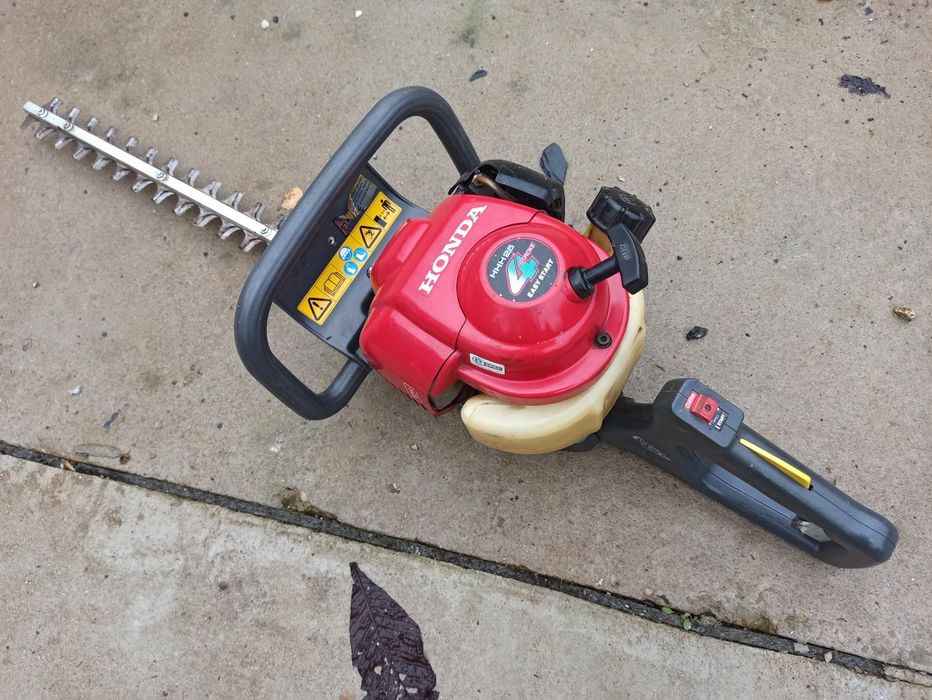 Nożyce spalinowe Honda