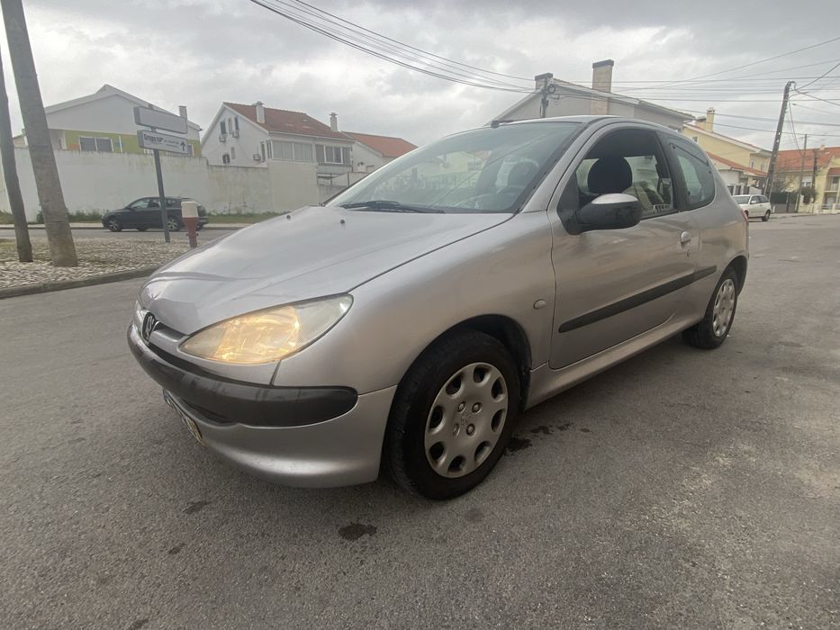 Peugeot 206 em bom estado com inspecao ate março 2027