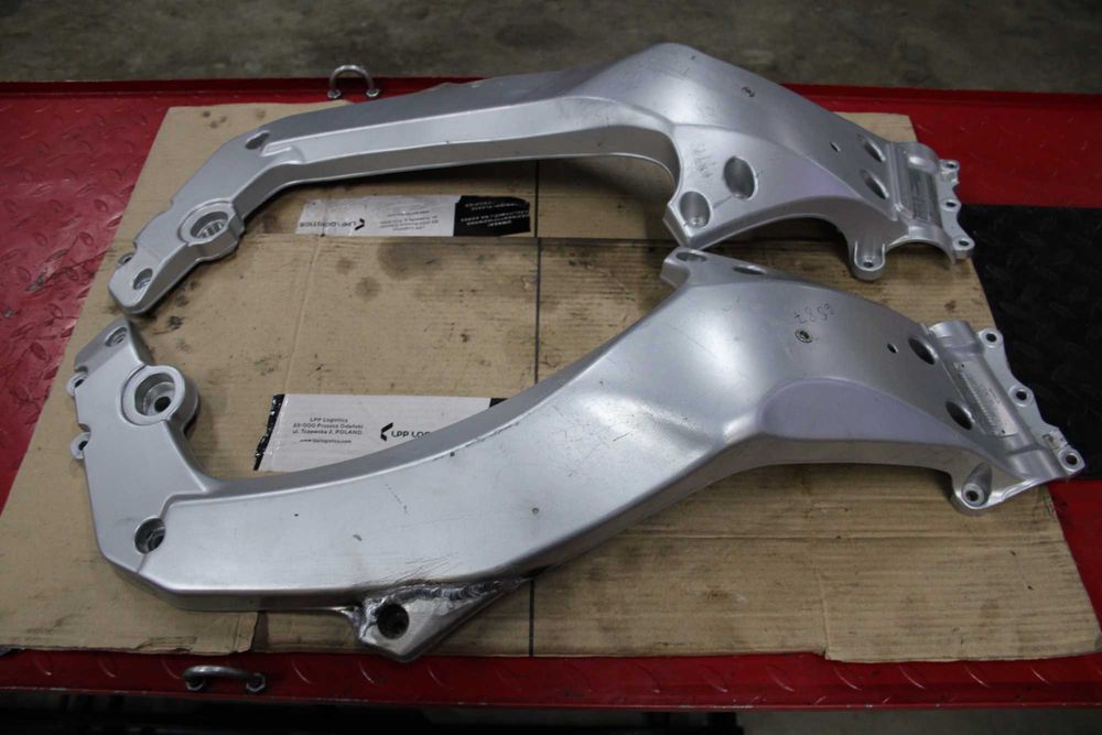 Rama Dokumenty Z Niemiec Aprilia RS4 125, 2022 , 21-25